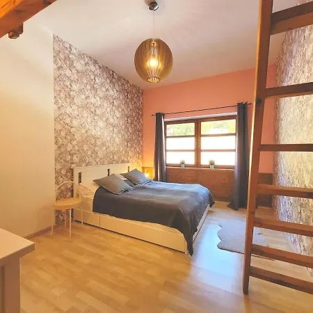 - Cihlarka Apartment
