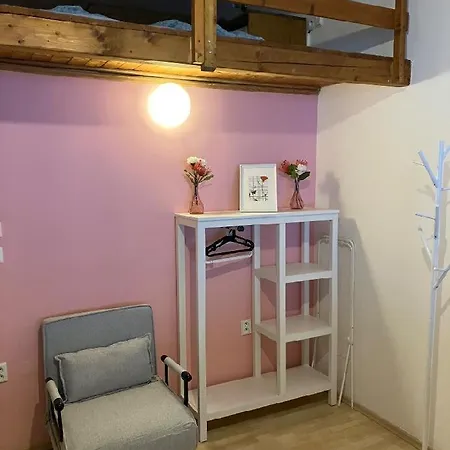 - Cihlarka Pec pod Snezkou