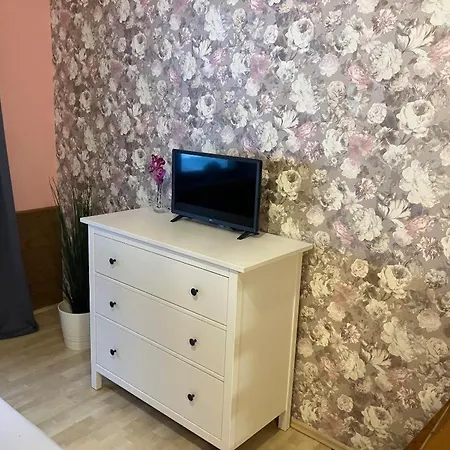 - Cihlarka
