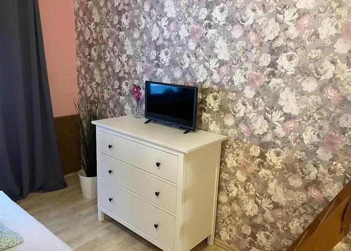 - Cihlarka